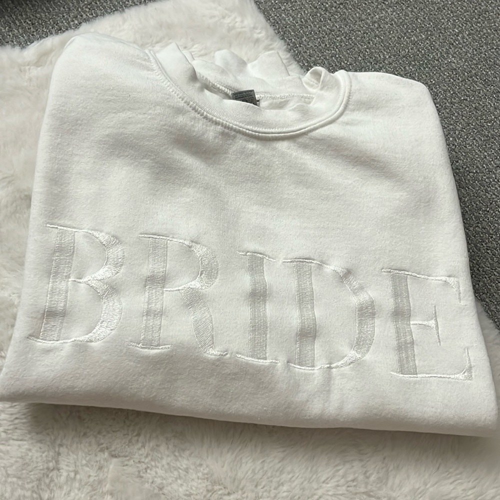 BRIDE embroidered crewneck